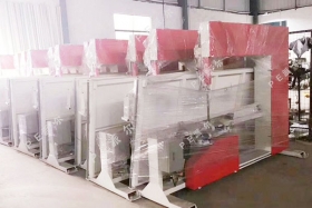 使用热熔胶机用来制鞋的特点